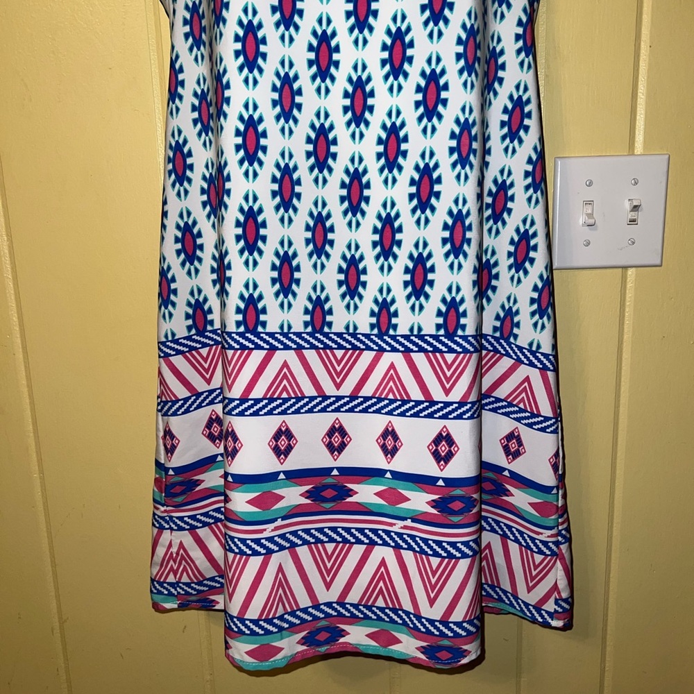 Peach Love California Boho White Colorful Geometric Tribal Print Dress Size M - Picture 2 of 10
